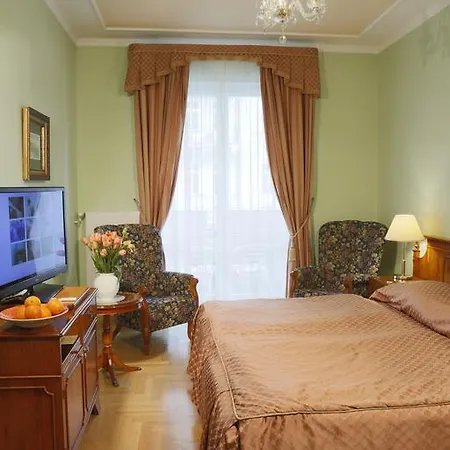 Bristol Hotel